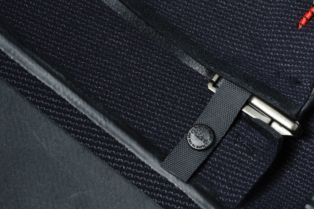Enigma 3 Zipper