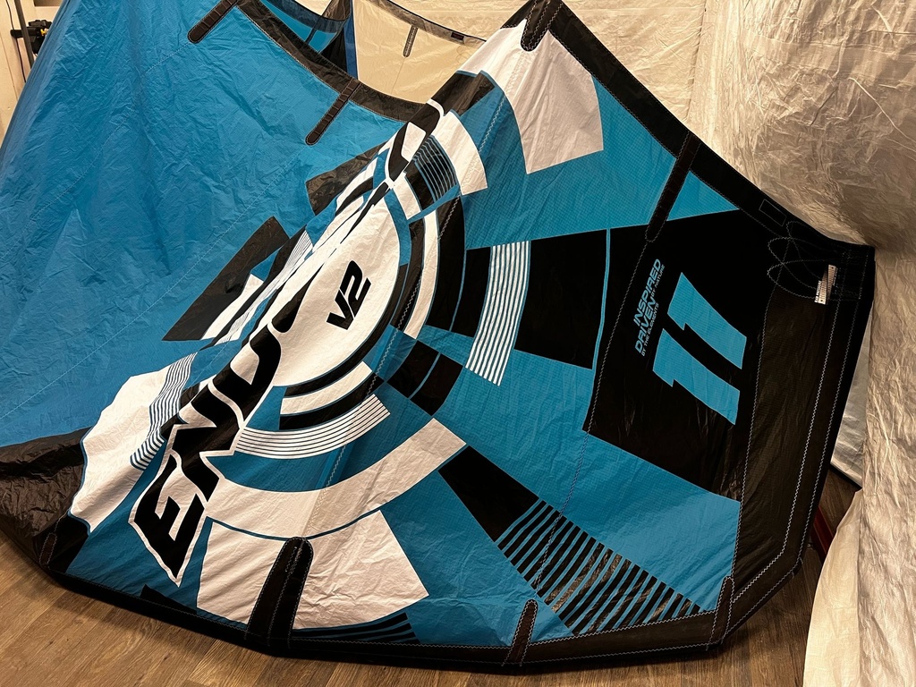 Ozone Enduro v2 11m