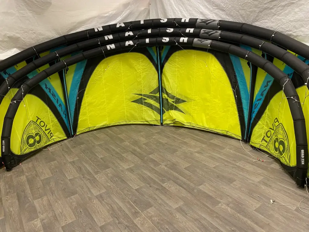 Naish Pivot 8m 2023 zgan